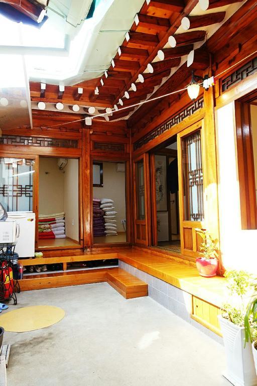 Hue Hanok Guesthouse Seoel Buitenkant foto